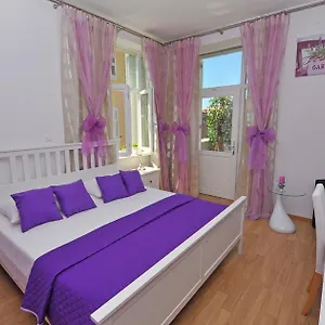 Luxury Nirvana Guest house